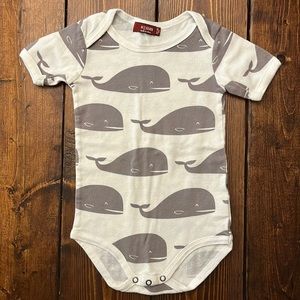 Milkbarn Whale Onesie 12-18 Months